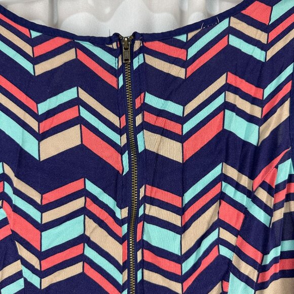 Xhilaration Chevron Tank Top Womens Size XL Blue Multicolor Rayon Back Zipper - Picture 3 of 5